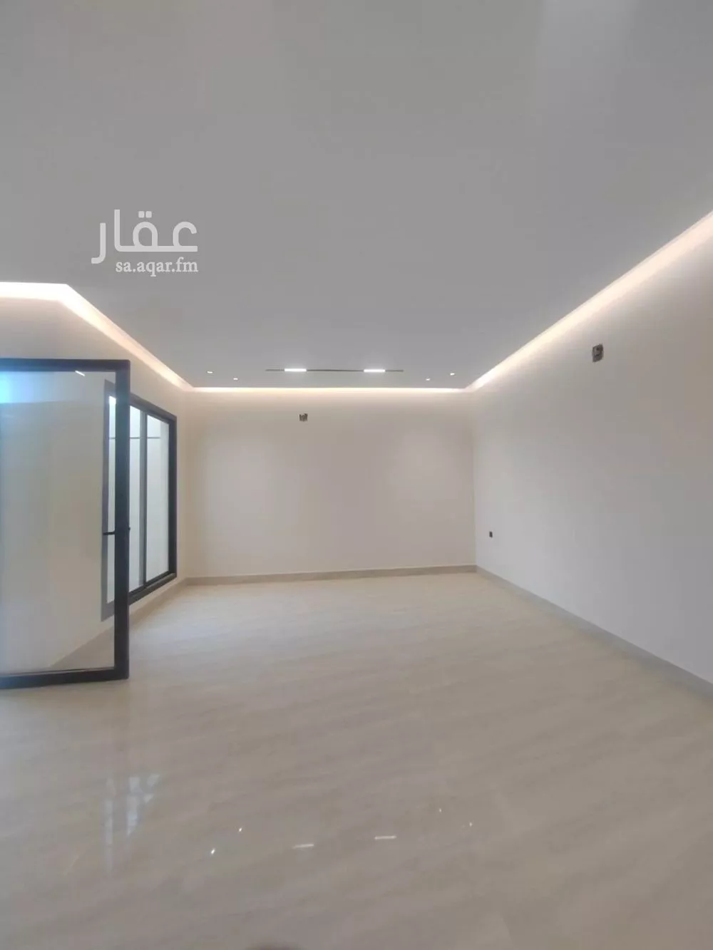 6 bedroom villa in Dirab 9