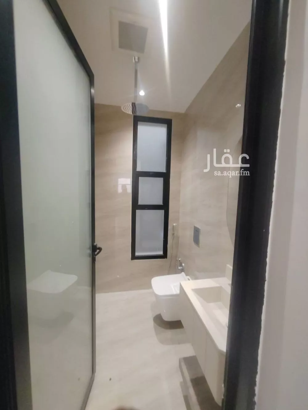 6 bedroom villa in Dirab 10