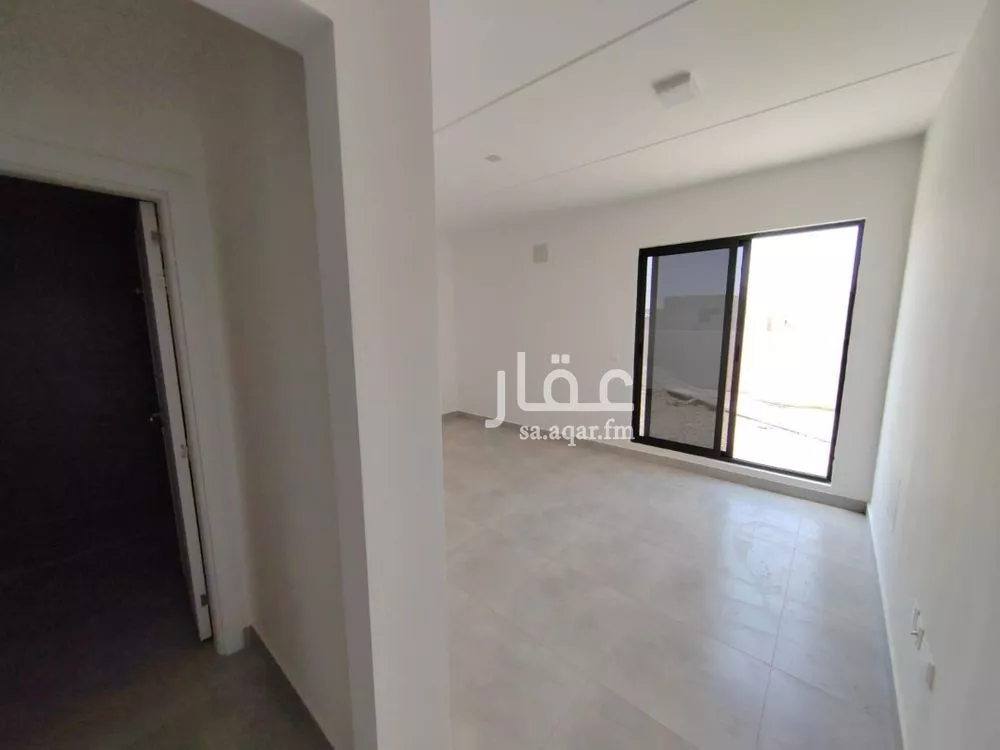 8 bedroom villa in Al Rimal 14