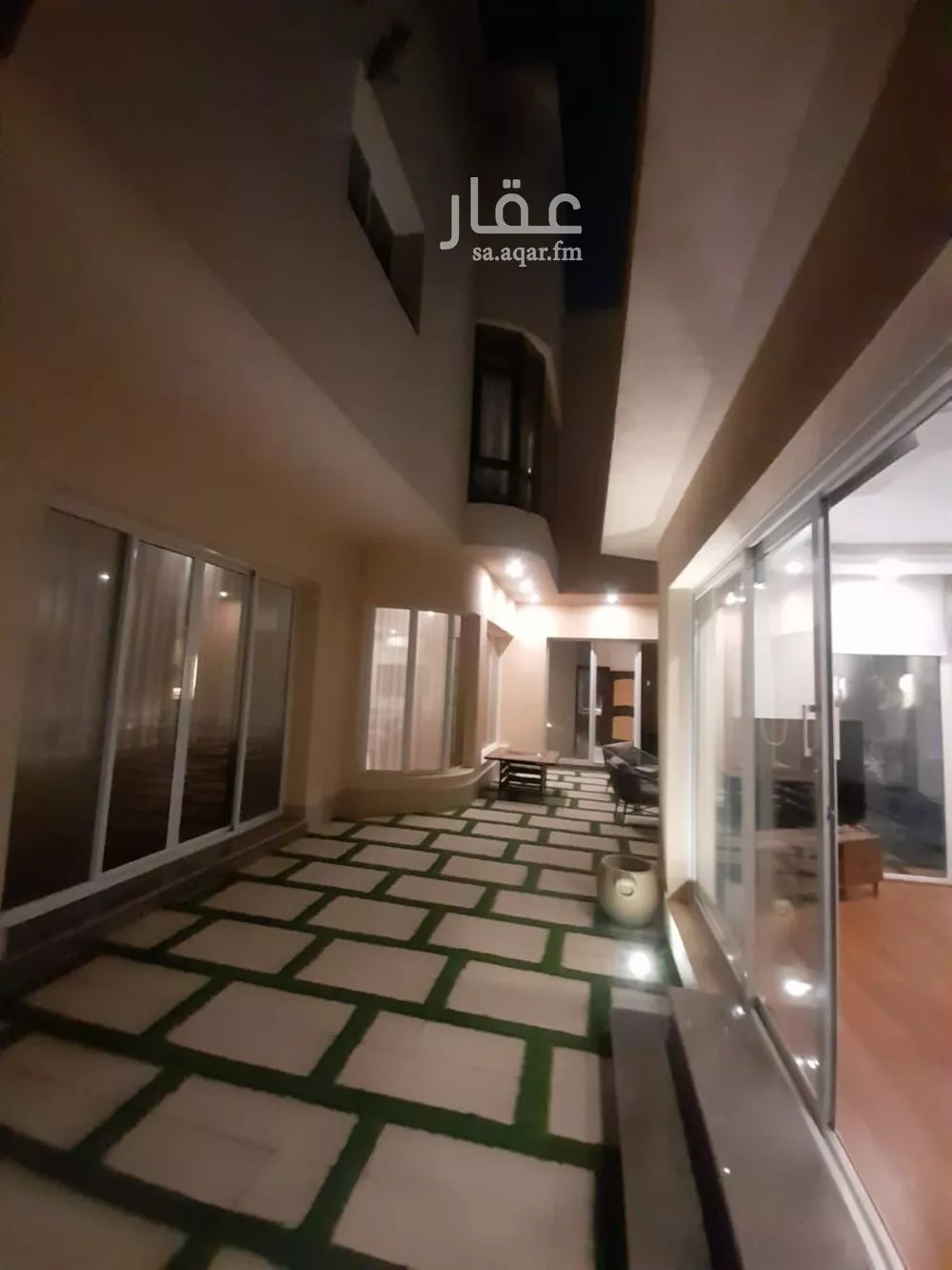 5 bedroom villa in Al Nakheel 24