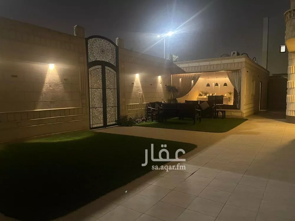 فيلا 10 غرف في الروضة 8