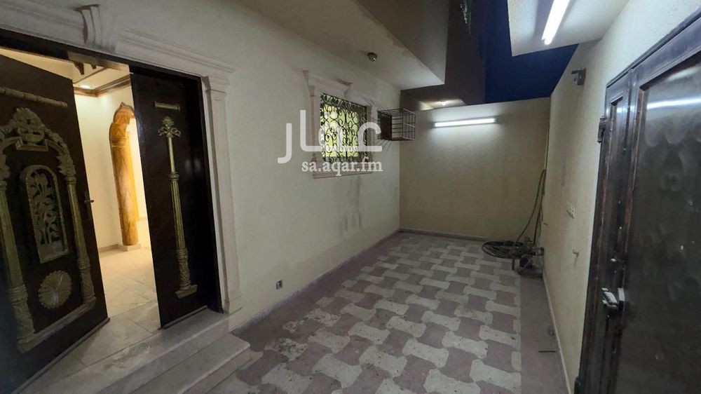 فيلا 4 غرف في العريجاء الغربية، الرياض 2