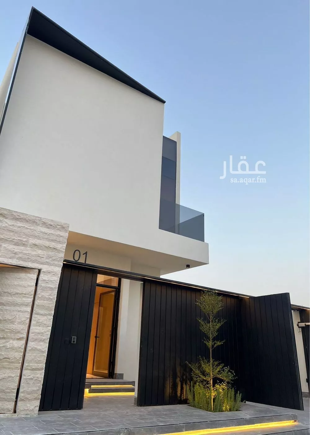 5 bedroom villa in Al Narjis 2