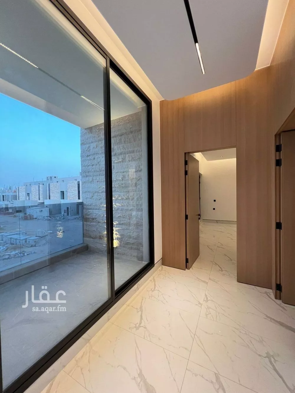 5 bedroom villa in Al Narjis 14