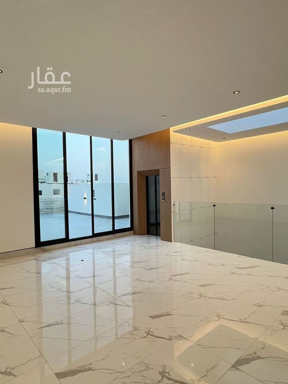 5 bedroom villa in Al Narjis 5