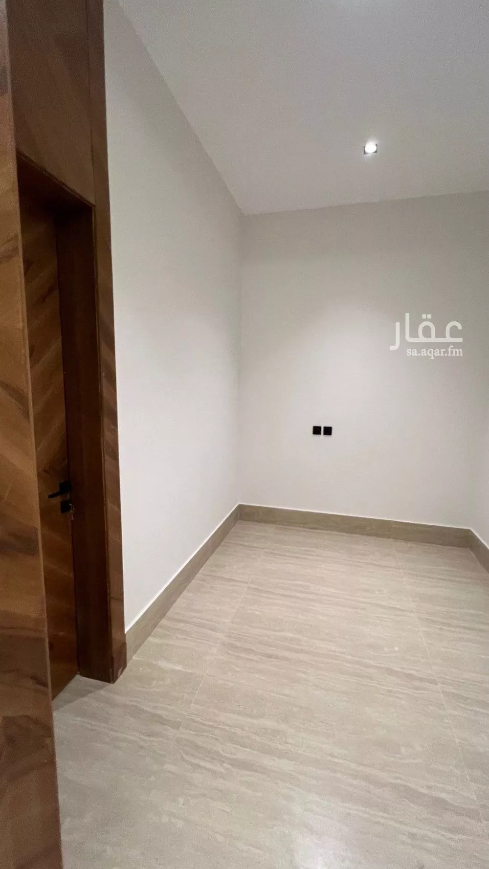 فيلا 6 غرف في المهدية 12
