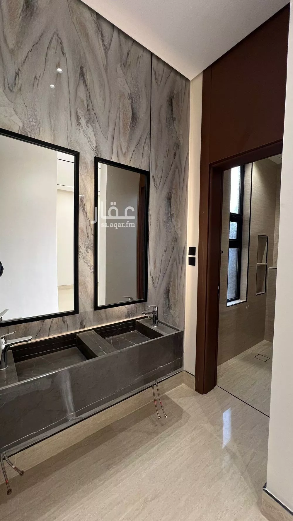 5 bedroom villa in Al Mahdiyyah 5