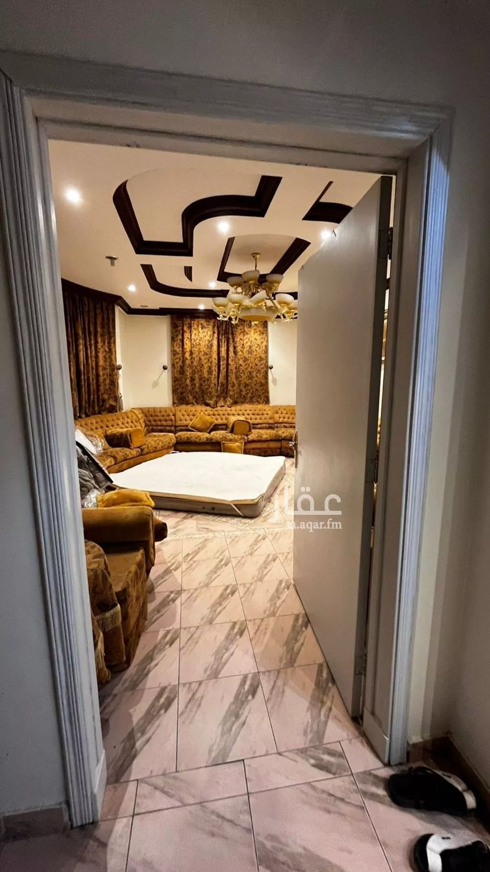 5 bedroom villa in Ishbiliyah 4