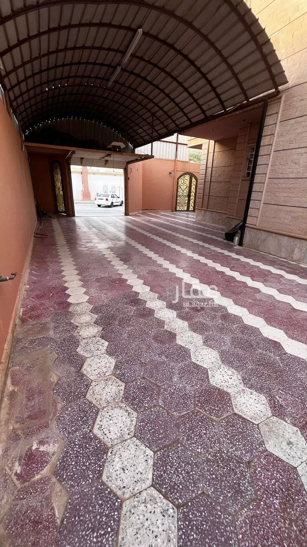5 bedroom villa in Ishbiliyah 5