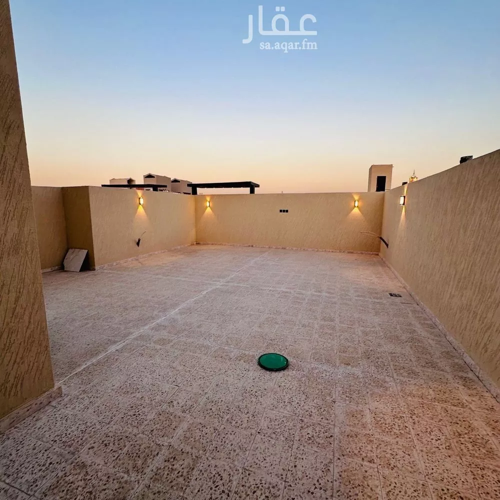 9 bedroom villa in Dhahrat Namar 6
