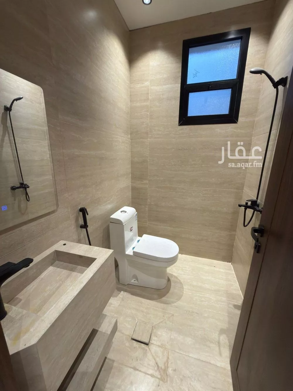فيلا 4 غرف في بدر 16