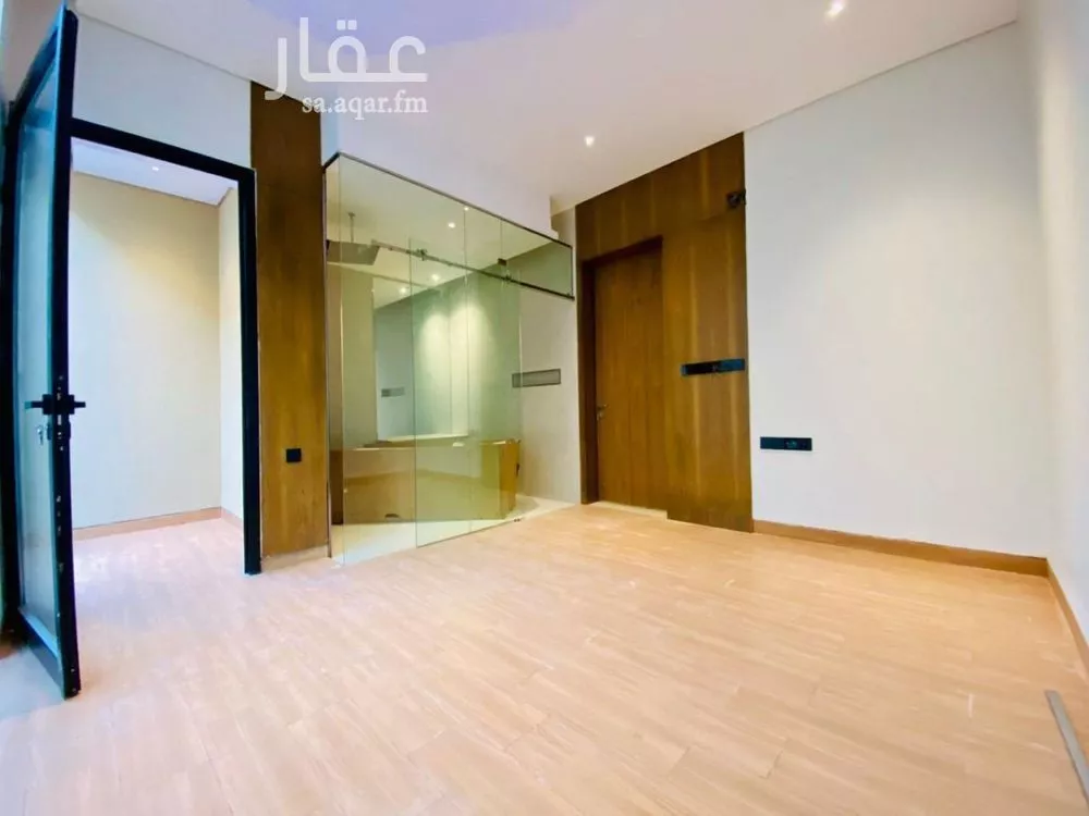 فيلا 6 غرف في المهدية 4