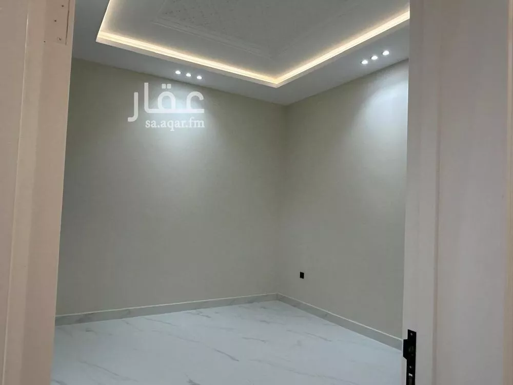 فيلا 5 غرف في الجنادرية 23