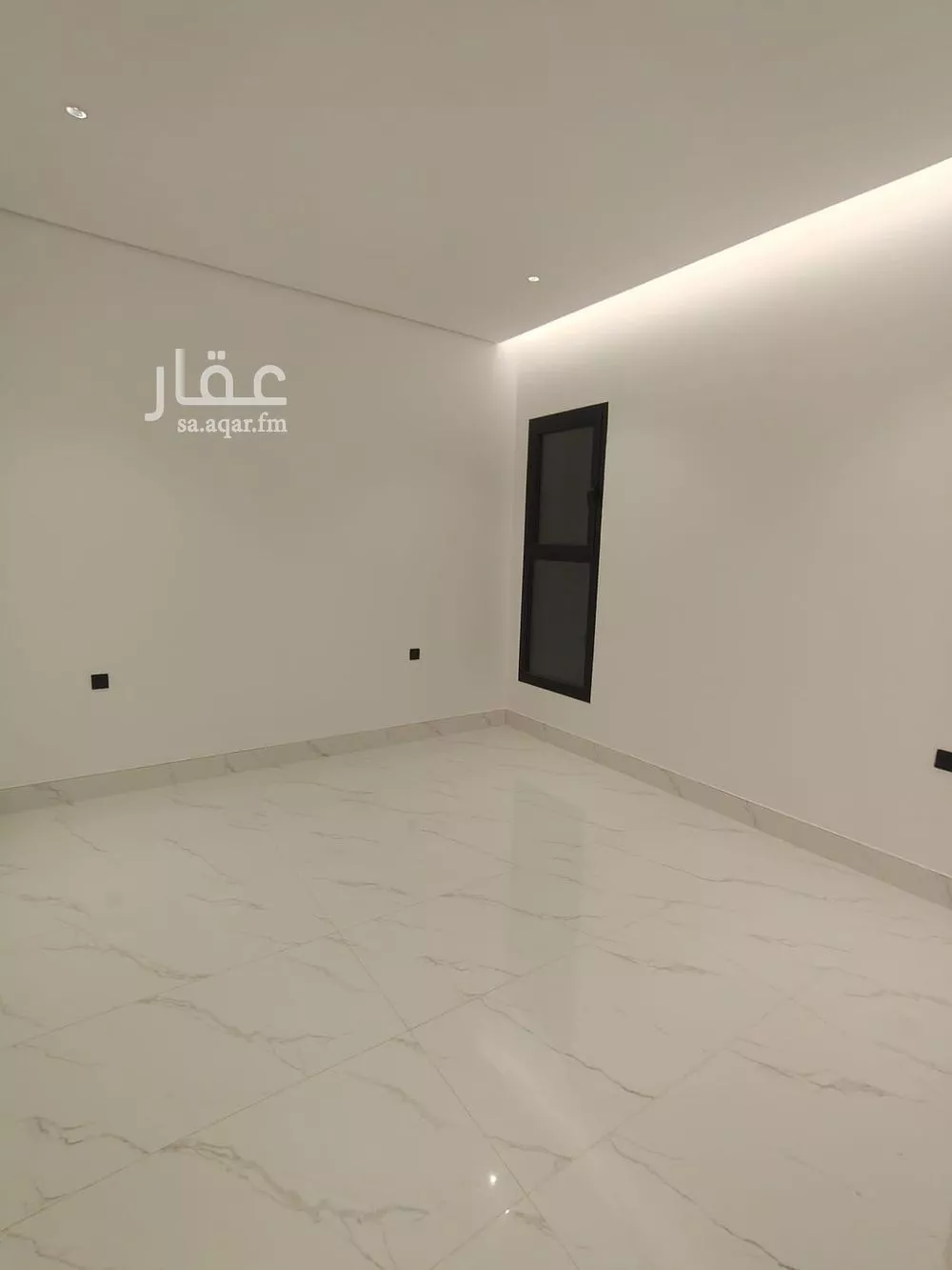 فيلا 6 غرف في النرجس 12