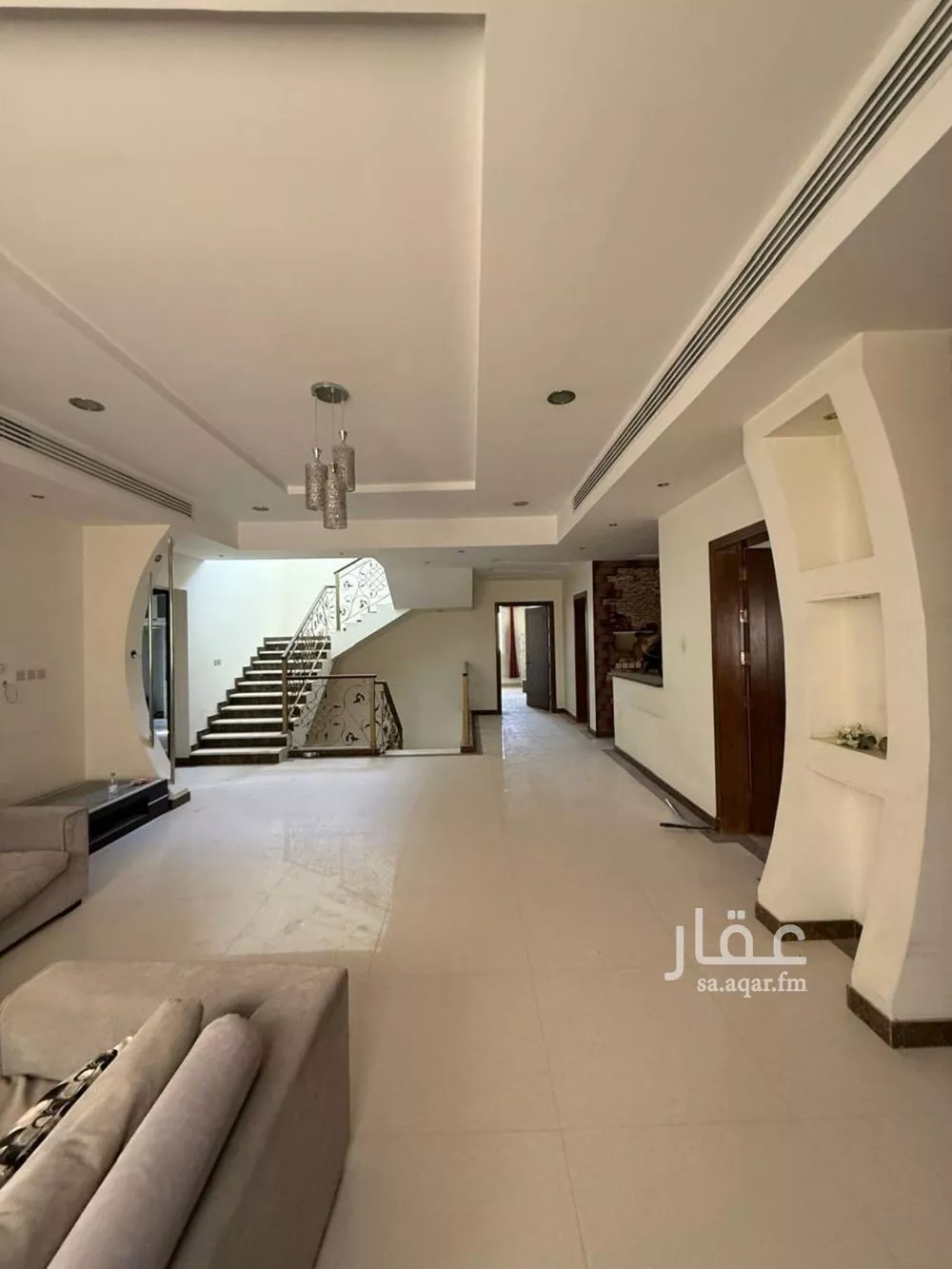 8 bedroom villa in Al Sahafah 30