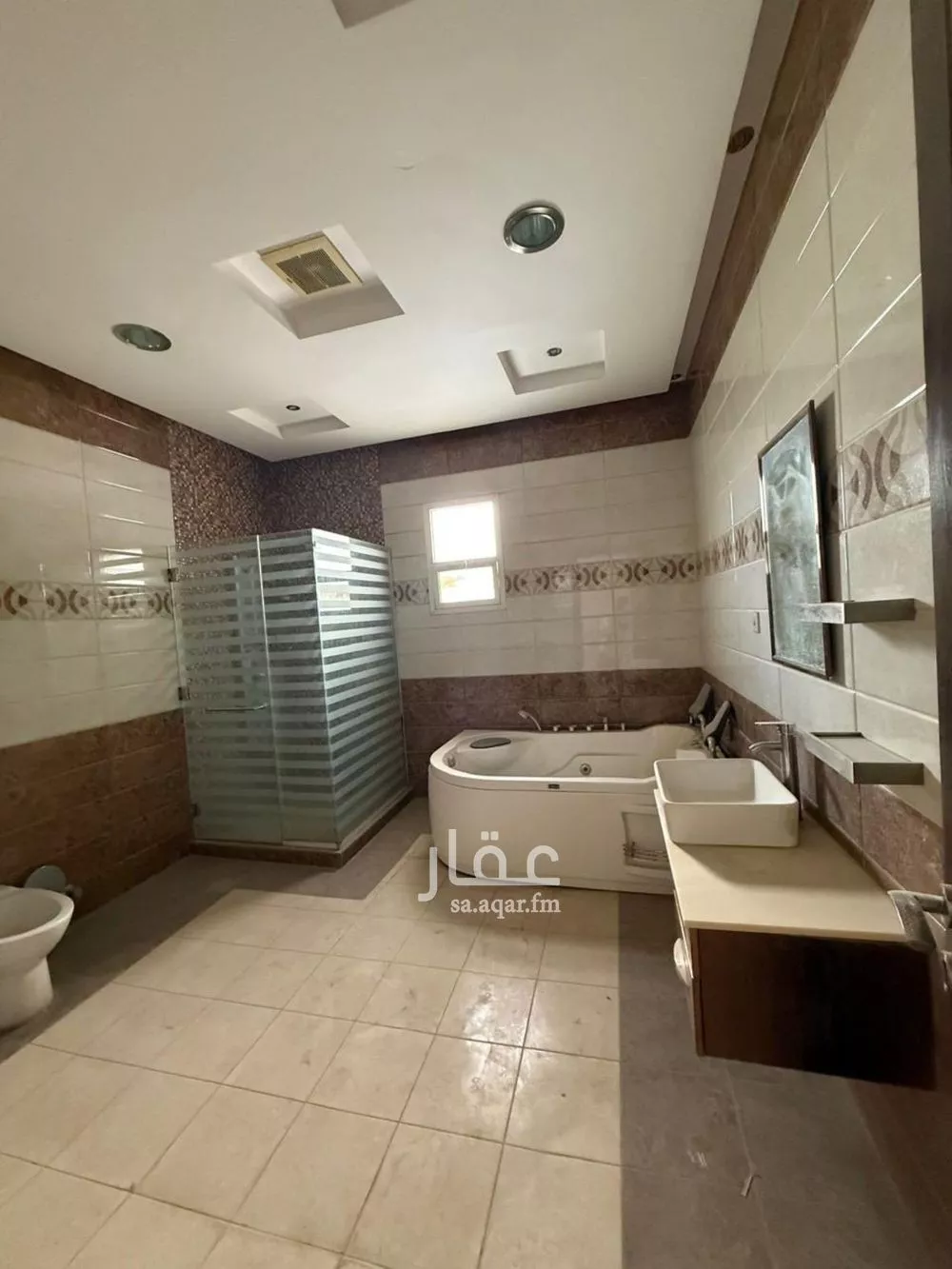 8 bedroom villa in Al Sahafah 9