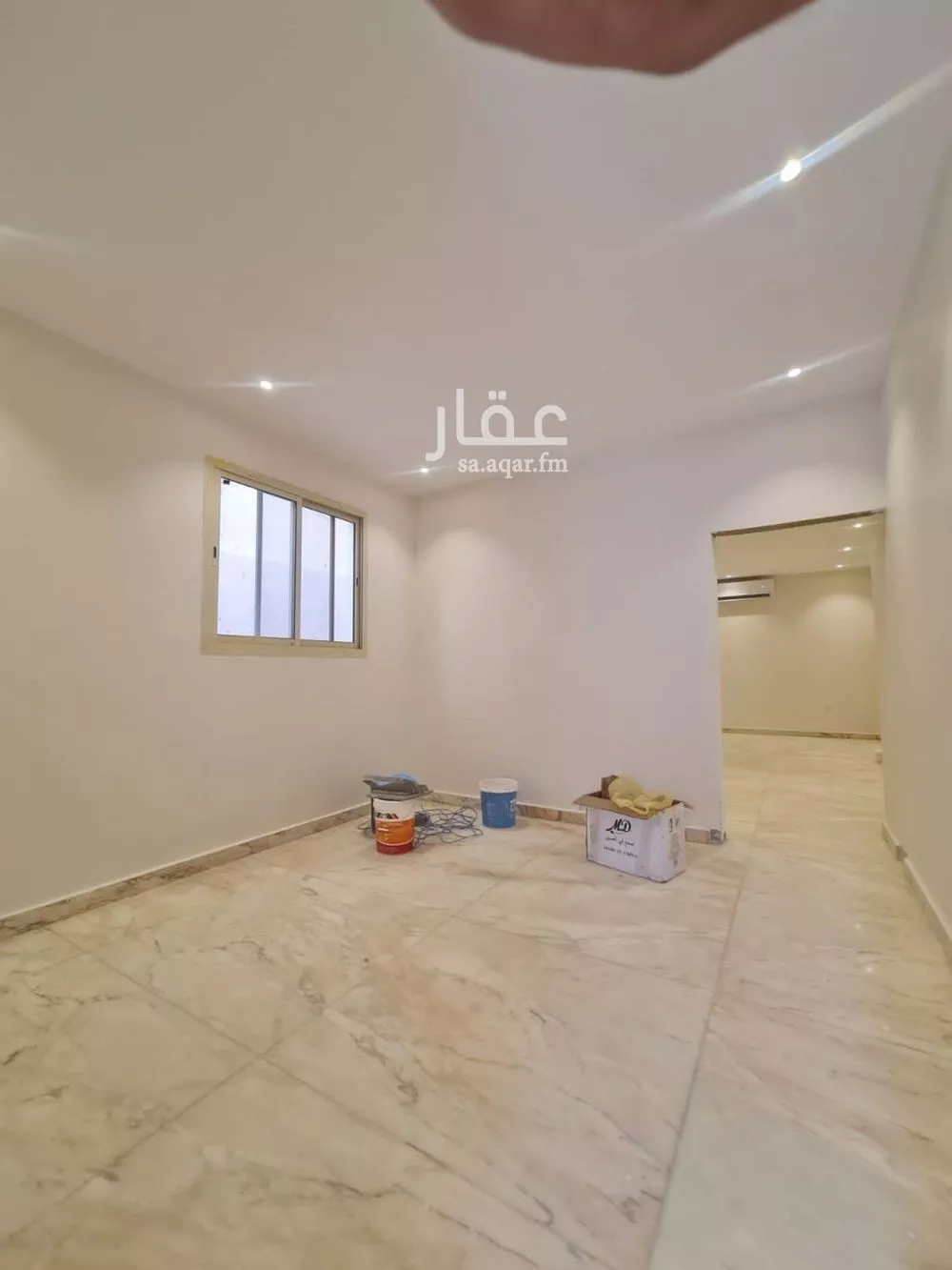 فيلا 5 غرف في الملقا 8