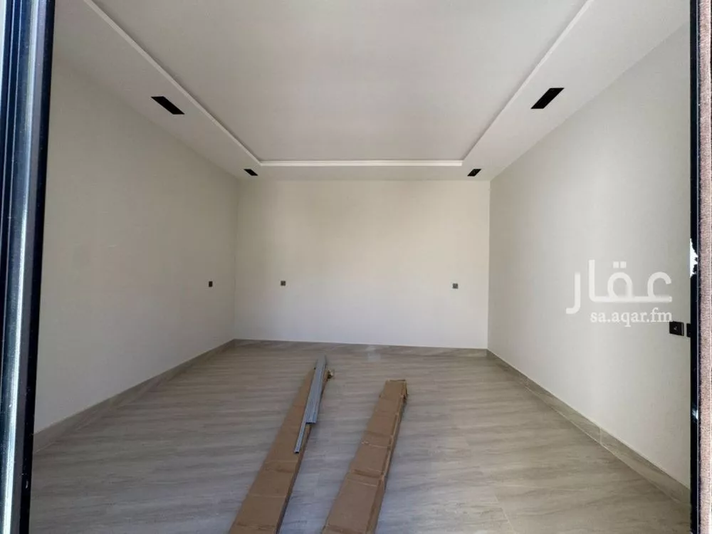 5 bedroom villa in Al Rimal 20