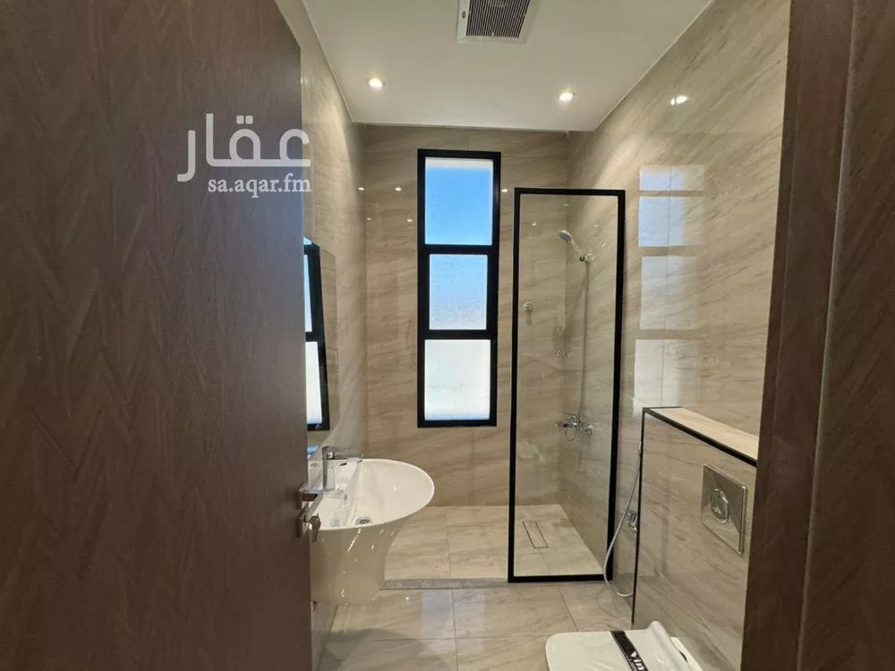 5 bedroom villa in Al Rimal 24