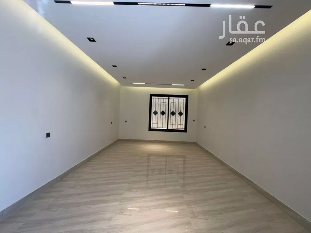 5 bedroom villa in Al Rimal 5