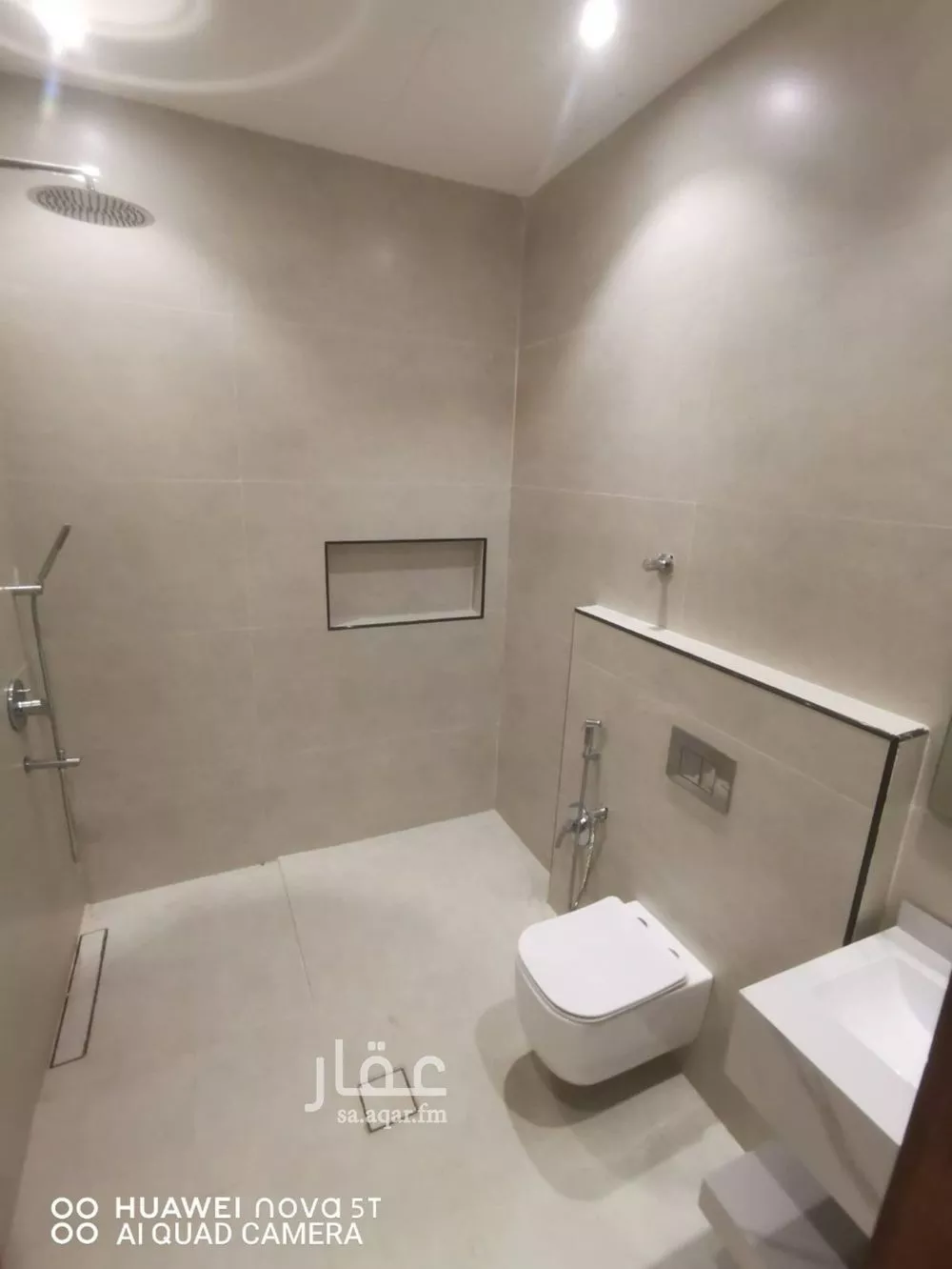 4 bedroom villa in Al Rimal 3