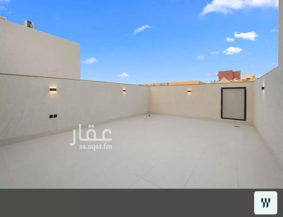 4 bedroom villa in Al Narjis 5