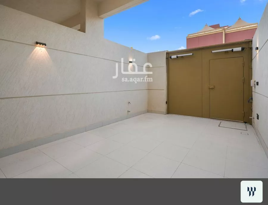 4 bedroom villa in Al Narjis 6