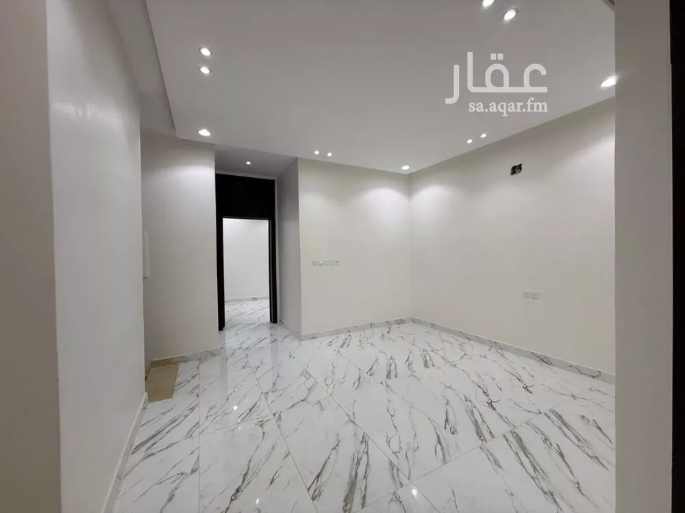 فيلا 5 غرف في العريجاء الغربية 4