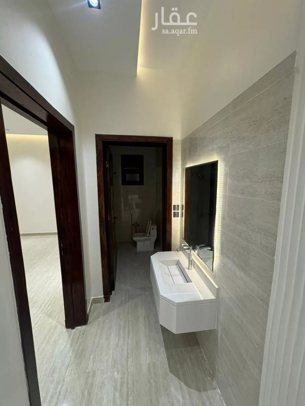 8 bedroom villa in Al Rimal 9
