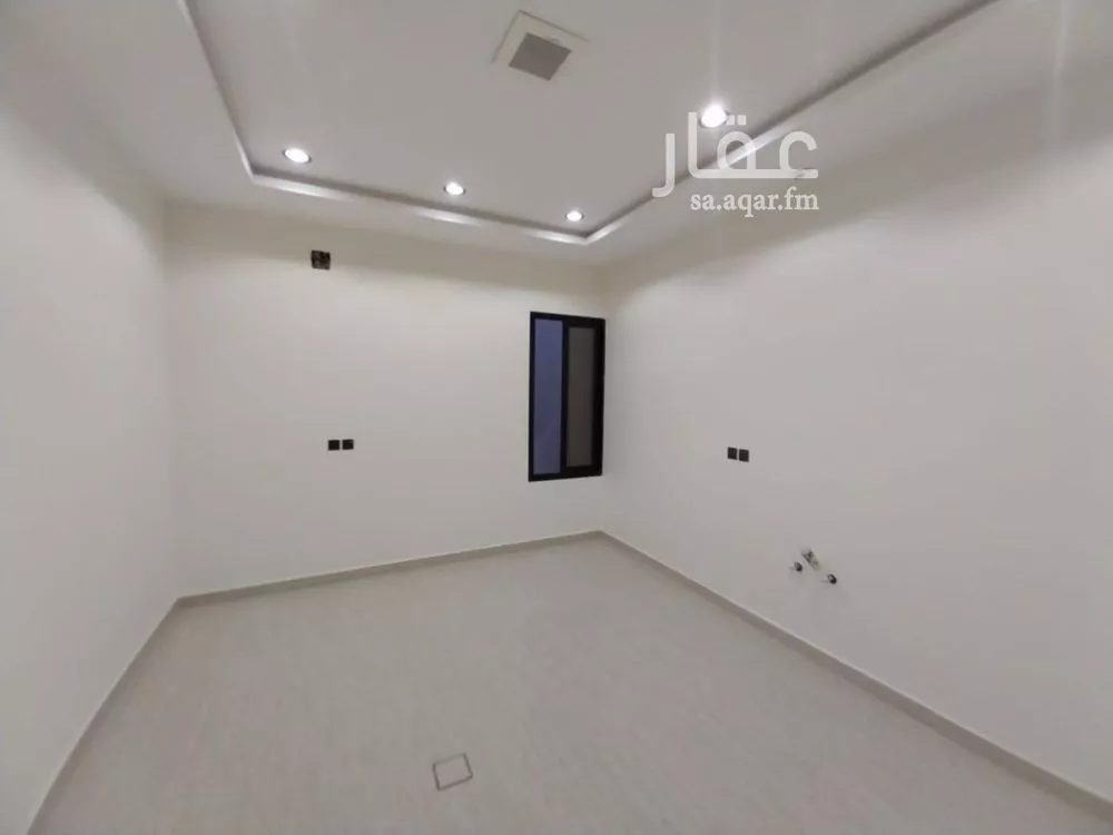 4 bedroom villa in Tuwaiq, Riyadh 11