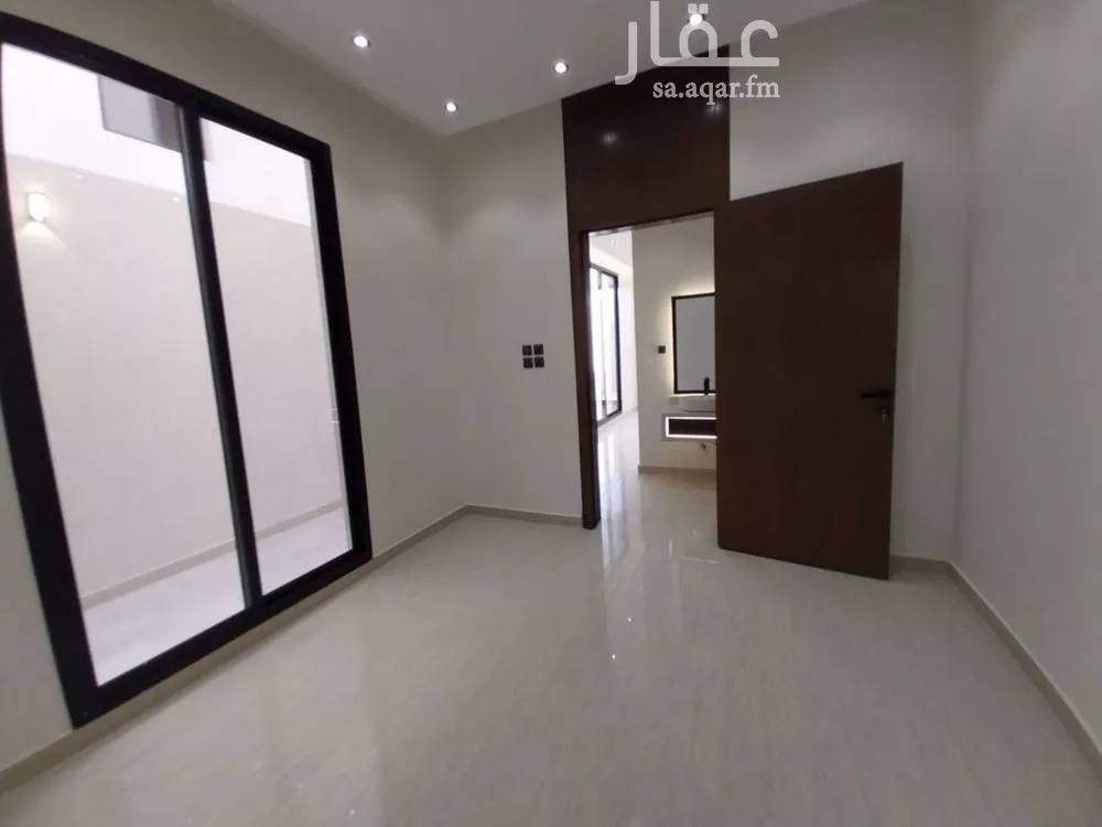 4 bedroom villa in Tuwaiq, Riyadh 12