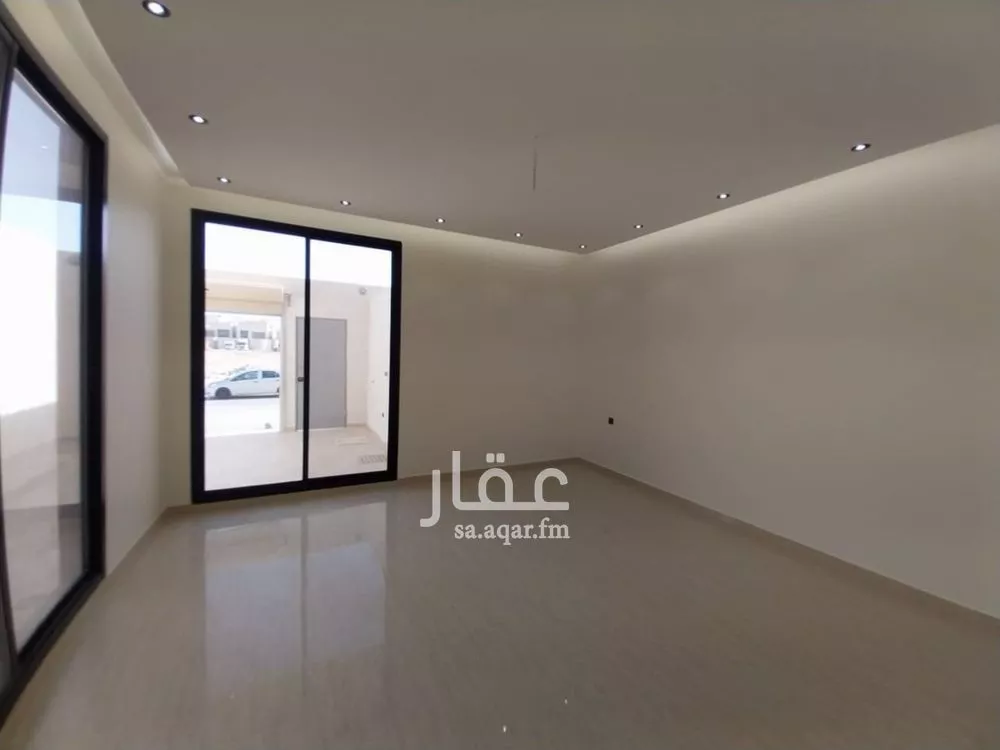 4 bedroom villa in Tuwaiq, Riyadh 13