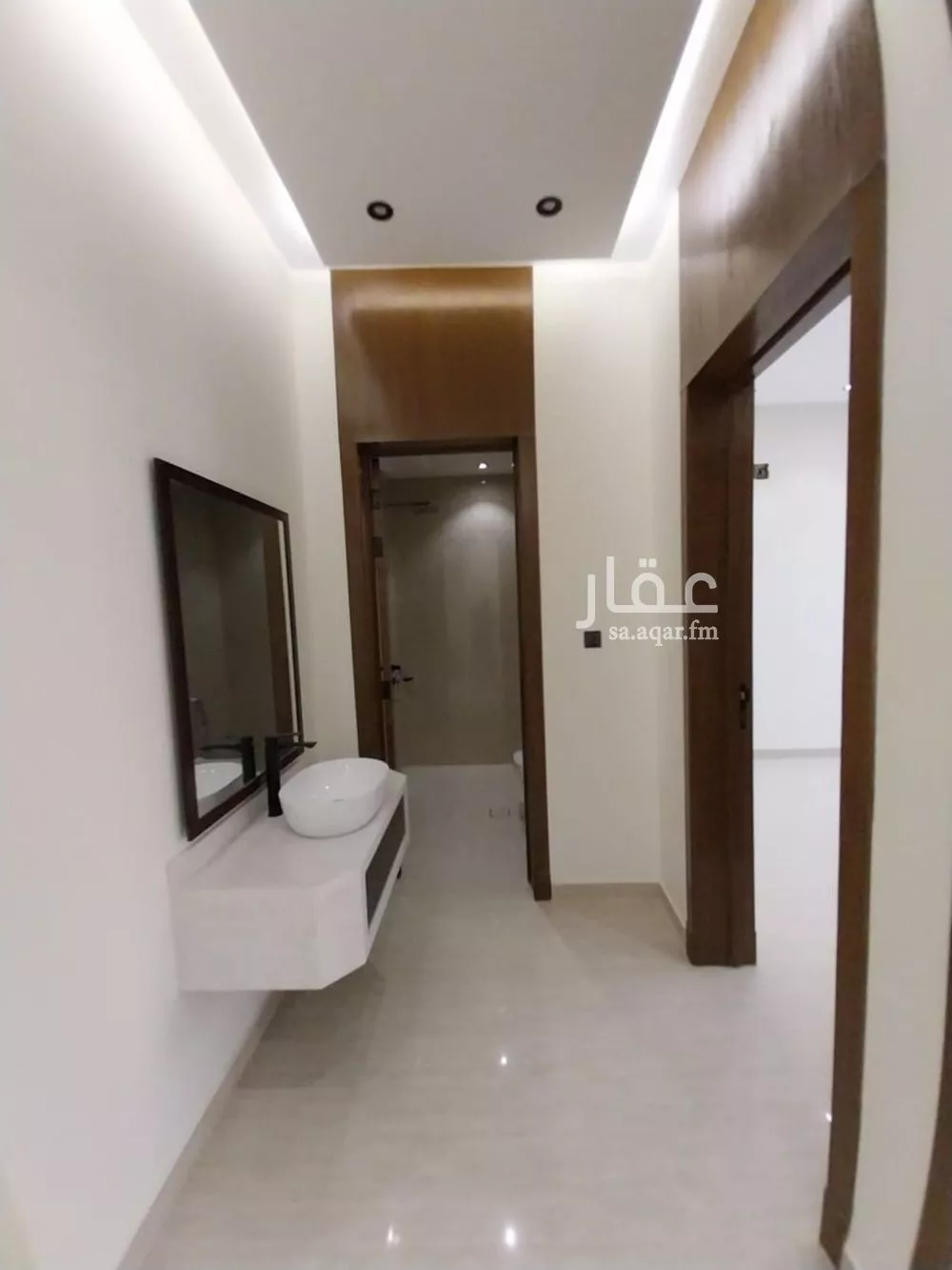 4 bedroom villa in Tuwaiq, Riyadh 15