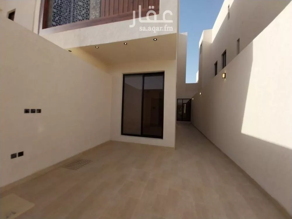 4 bedroom villa in Tuwaiq, Riyadh 4