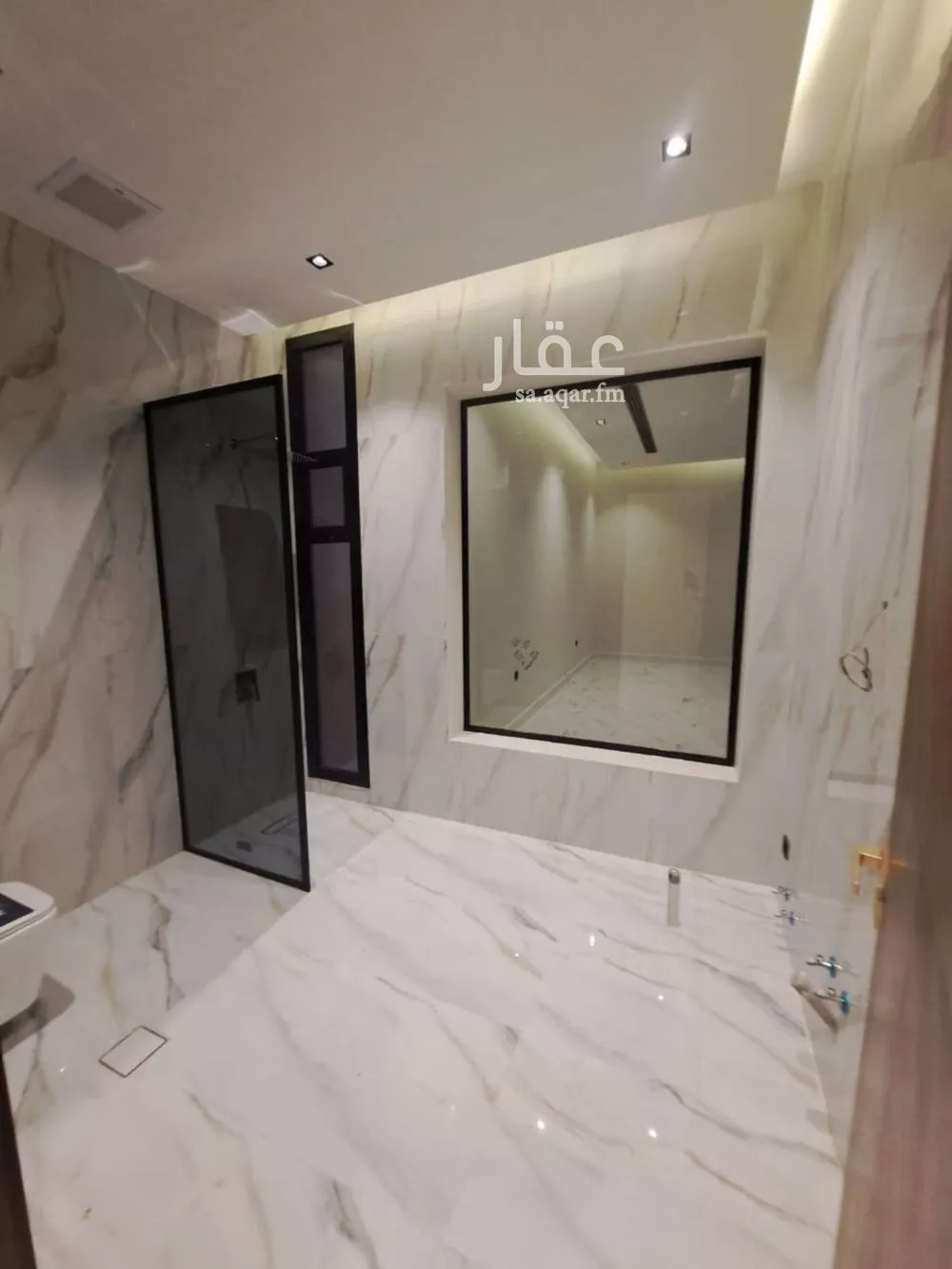 5 bedroom villa in Al Narjis 11