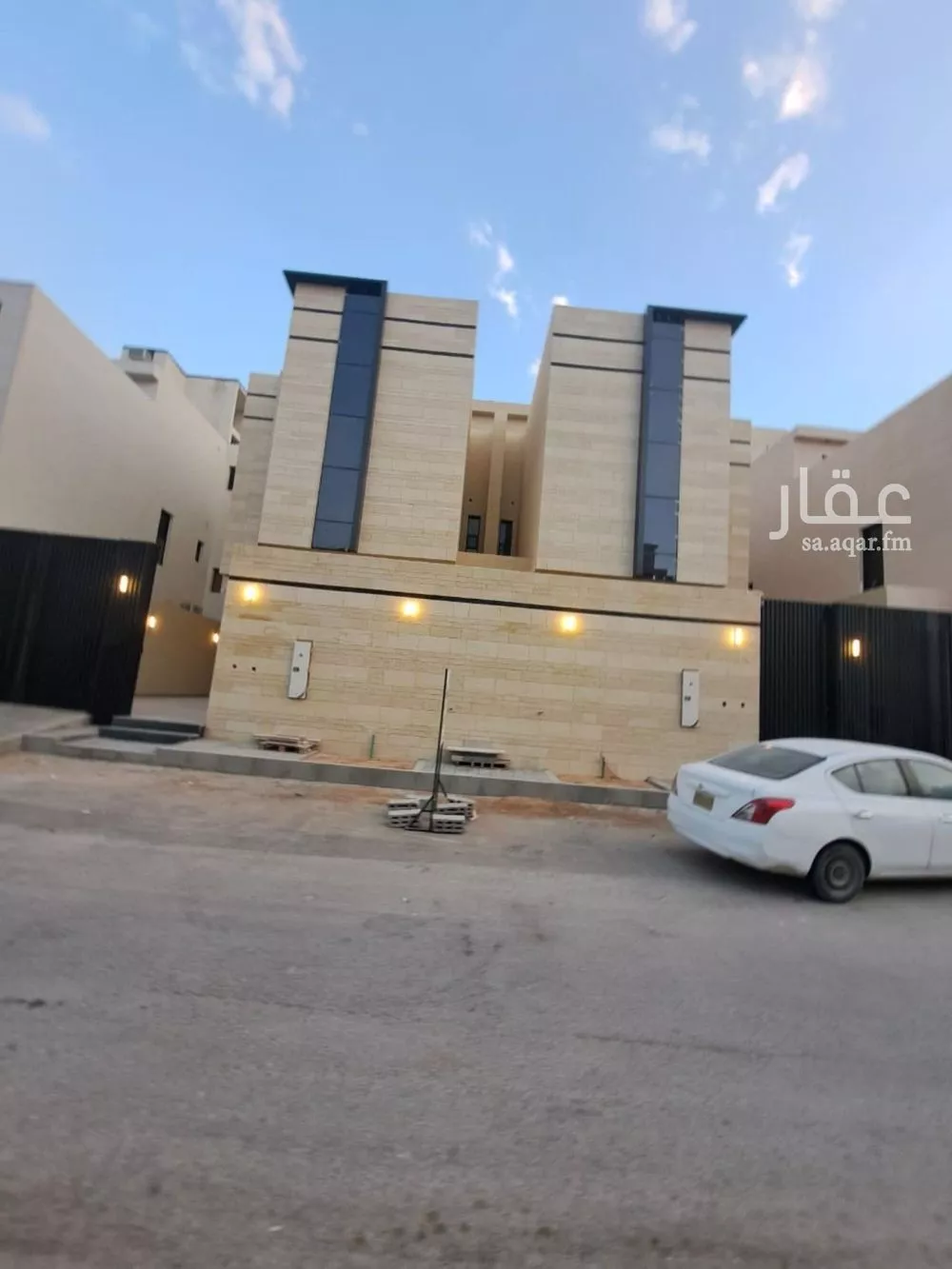 5 bedroom villa in Al Narjis 12
