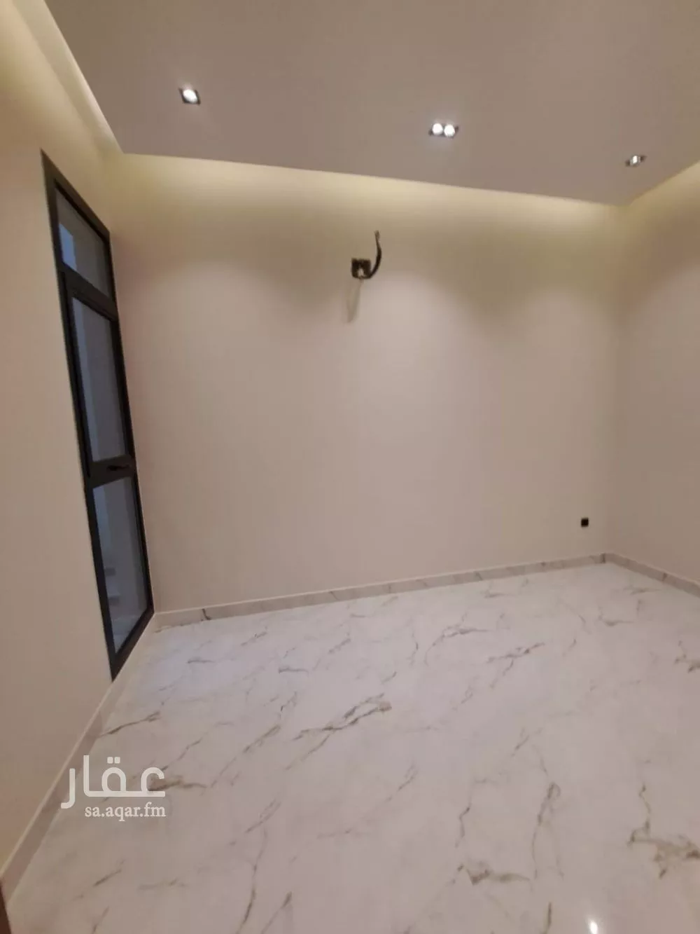 5 bedroom villa in Al Narjis 13