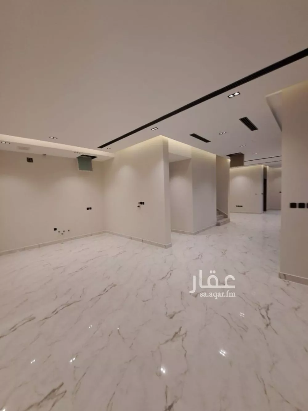 5 bedroom villa in Al Narjis 16