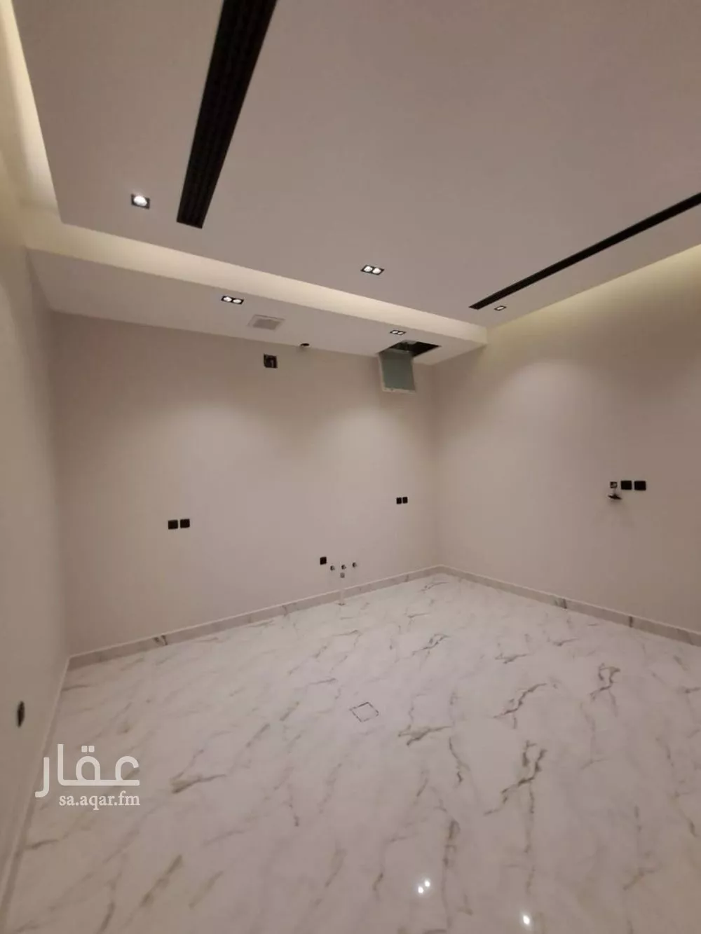5 bedroom villa in Al Narjis 19