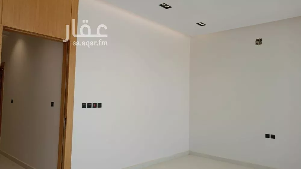 4 bedroom villa in Ash Sharq 17