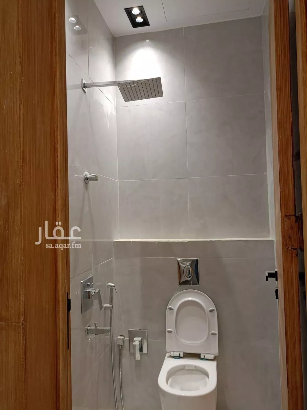 4 bedroom villa in Ash Sharq 24