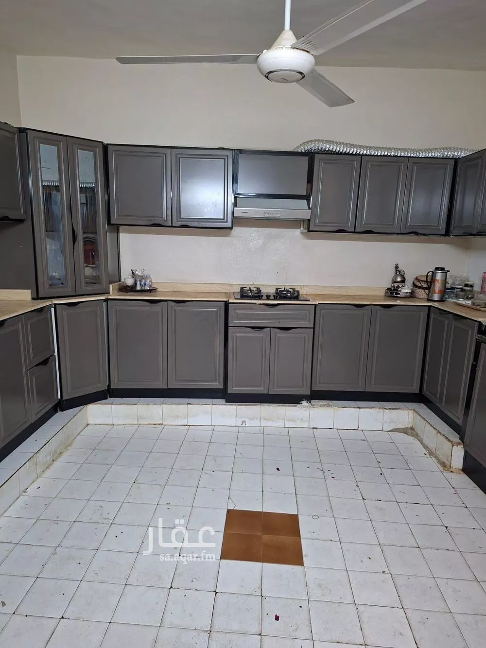 فيلا 11 غرف في الشفا 15