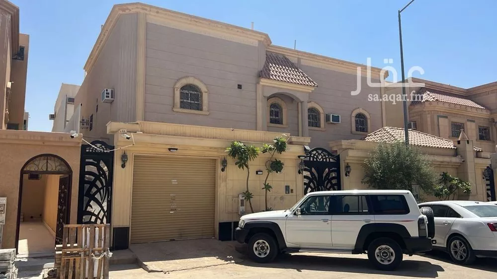 11 bedroom villa in Al Khaleej 2