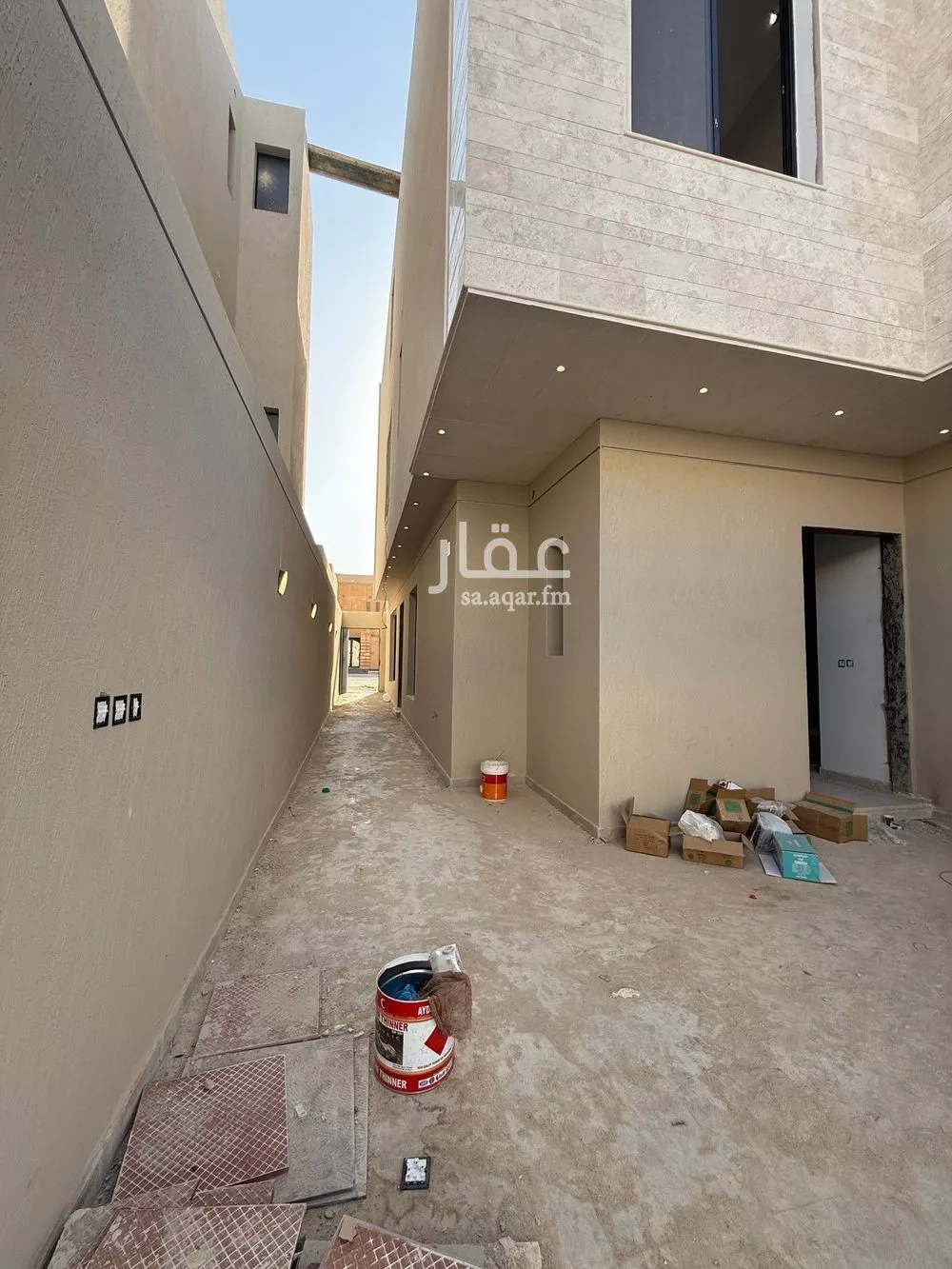 5 bedroom villa in Dhahrat Namar 7