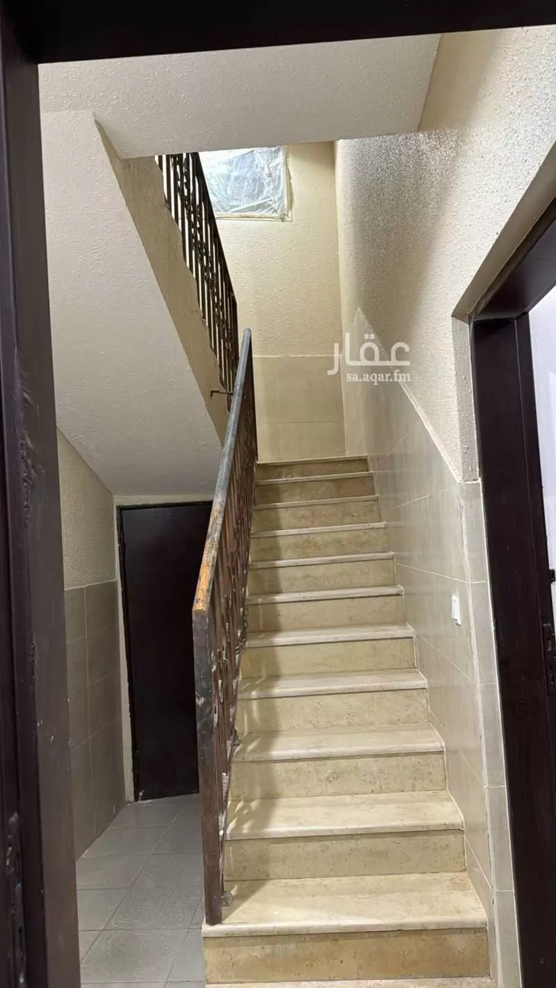 2 bedroom apartment in As Salhiyah 8