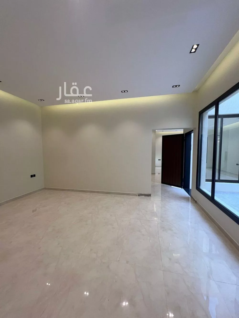 6 bedroom villa in Al Mahdiyyah 14