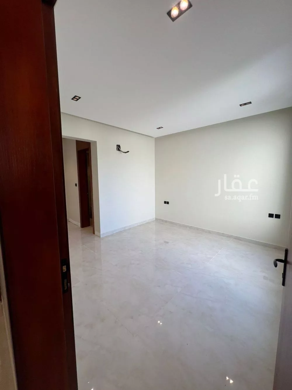6 bedroom villa in Al Mahdiyyah 7