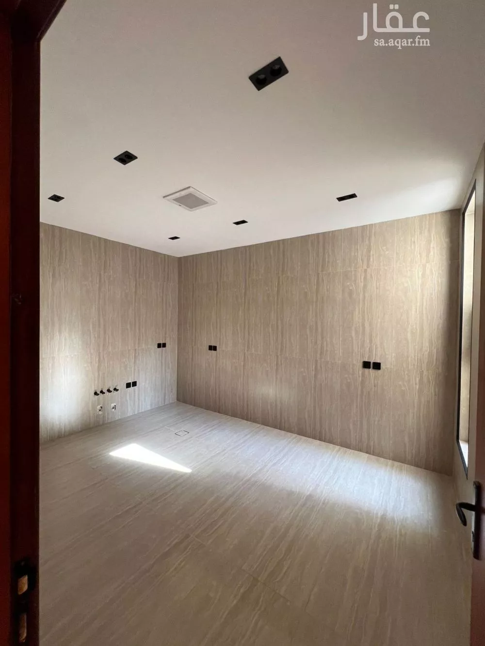 6 bedroom villa in Al Mahdiyyah 9