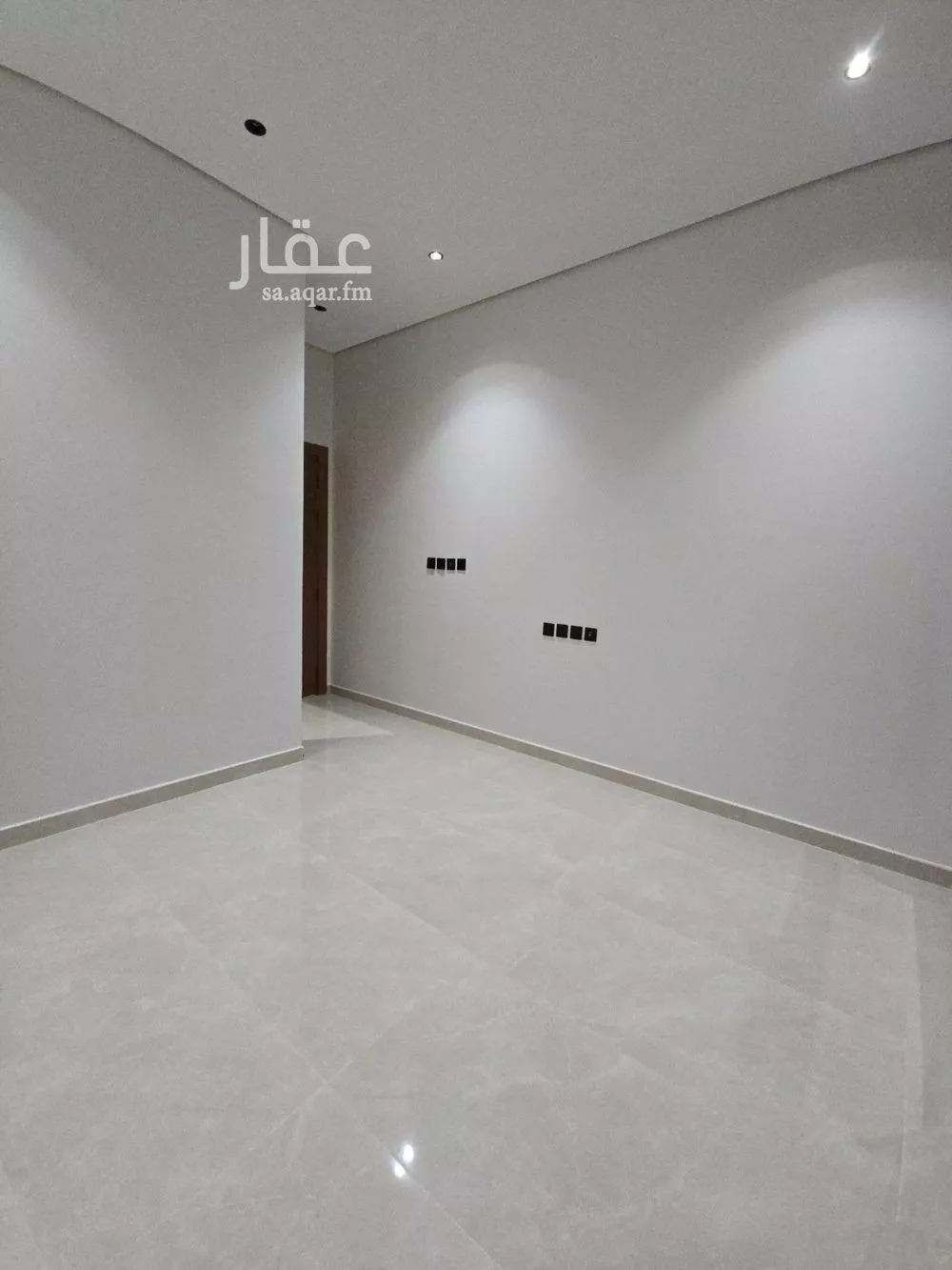 5 bedroom villa in Al Rimal 8