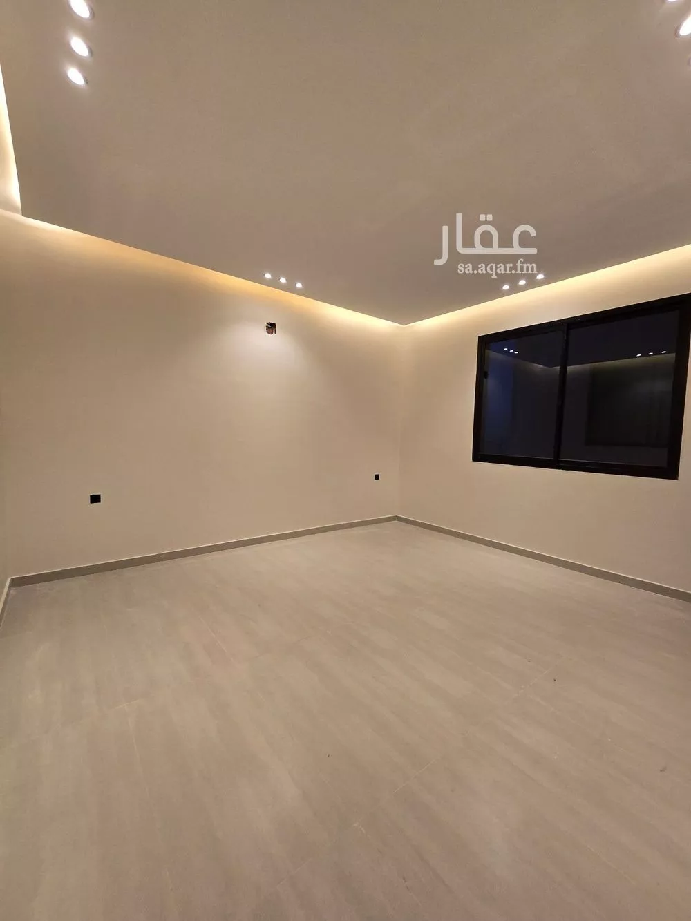 5 bedroom villa in Al Rimal 9